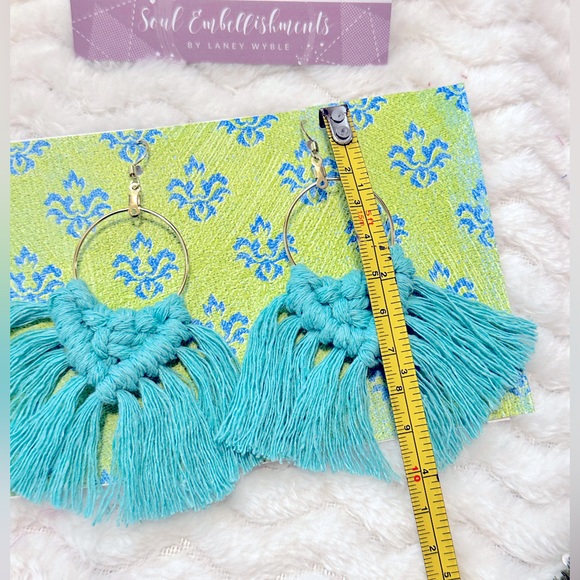 🆕»-»FaNcY MoDeRn DaY HoOpS w/a tWiSt« HaNdCrAfTeD »ClAsSiC bOhO sTyLe EaRrInGs - Picture 10 of 16